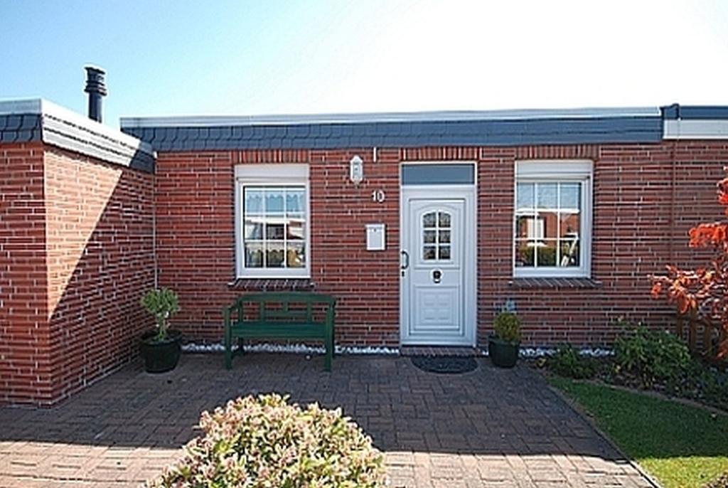 Ferienhaeuser Dornumersiel Exterior photo
